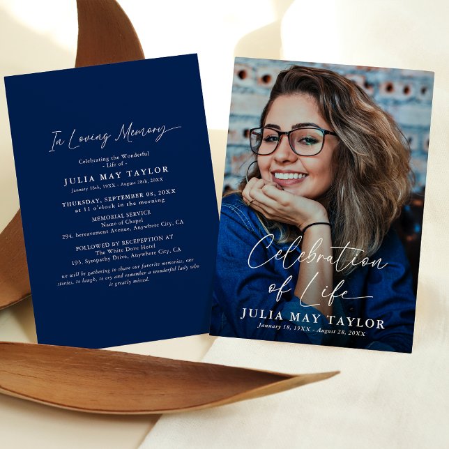 Invitation Célébration de la vie funéraire avec écriture mode (Créateur téléchargé)