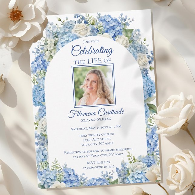 Invitation Célébration de la vie funéraire avec hortensias bl (Créateur téléchargé)