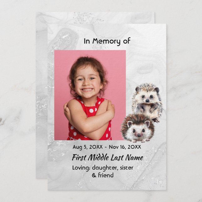 Invitation Celebration of Life Service Hedgehog Children (Devant / Derrière)