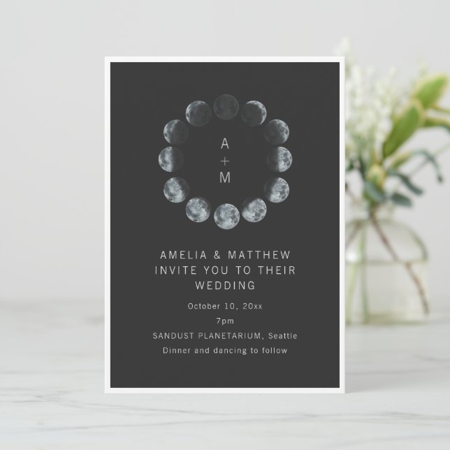 Invitation Celestial Moon Phase Black Dark Night Sky Wedding (Debout devant)