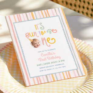 Invitation C'est amusant d'être une rayure pastel pour un 1er