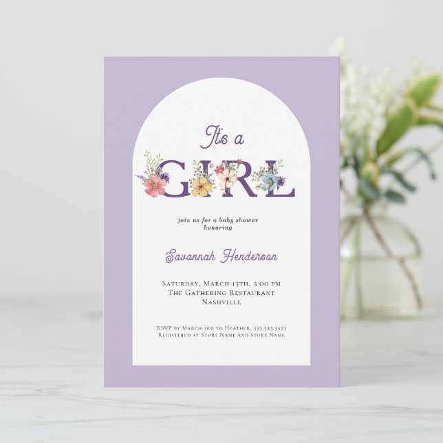 Invitation C'est un Baby shower rose pourpre fleuri (Debout devant)