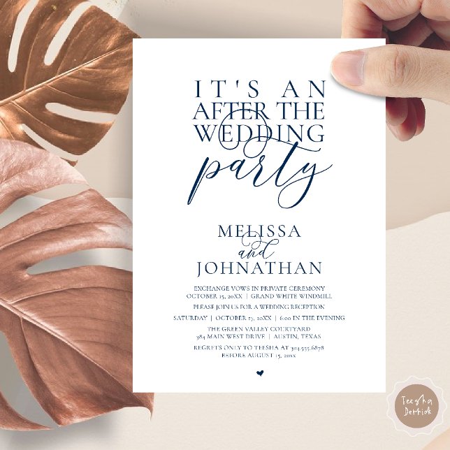 Invitation C'est une fête après le mariage, réception moderne (It's an after the wedding party, modern reception invitation Card in Navy Blue)