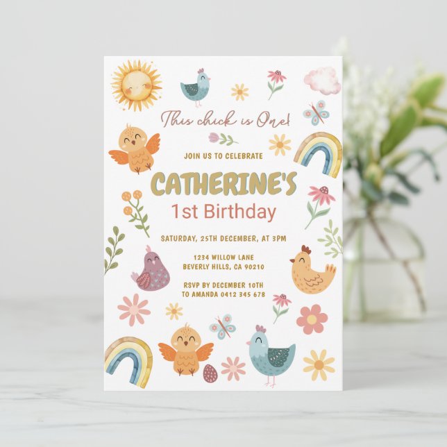 Invitation Cette Poussine Fait Son Premier Anniversaire (Debout devant)