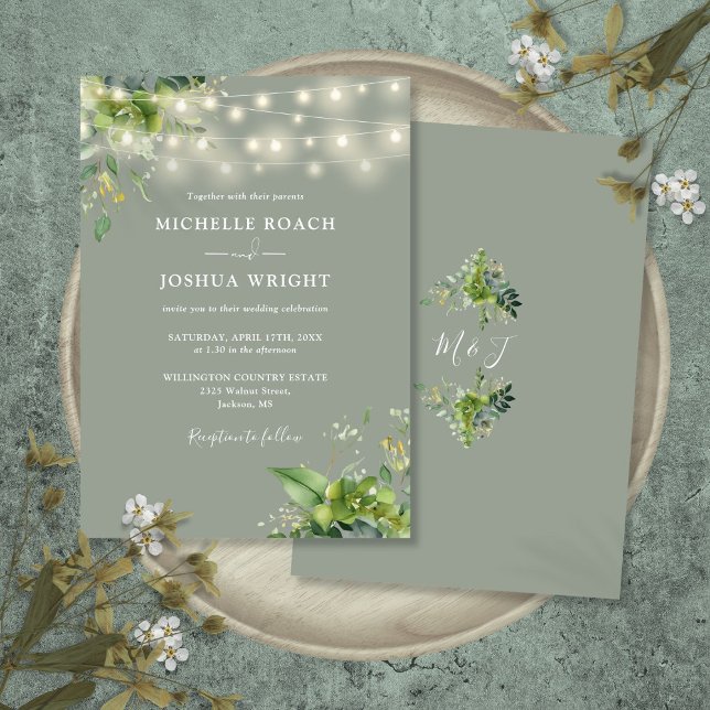 Invitation Chaîne Lumière Verdure Monogramme Sage Mariage ver (String Lights Greenery Monogram Sage Green Wedding Invitation)