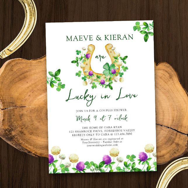 Invitation Chanceux en amour Trèfles et Couple sous le signe  (Lucky in Love Couples Shower Invitation)