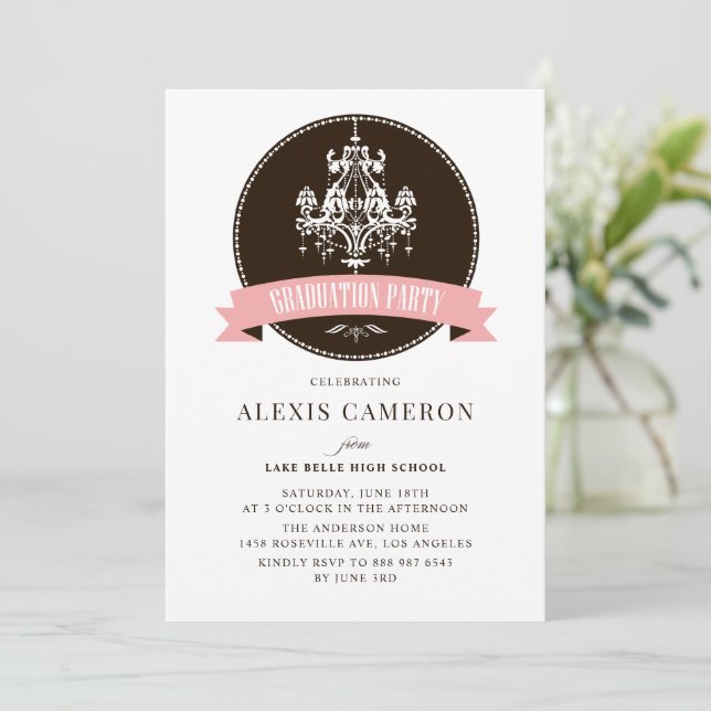 Invitation Chandelier vintage Classic Graduation (Debout devant)