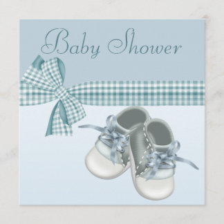 Invitation Chaussures bleues de douche mignonne de bébé et