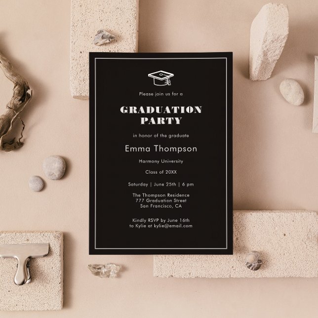 Invitation Chic Elegant Black & White Graduation Party (Créateur téléchargé)