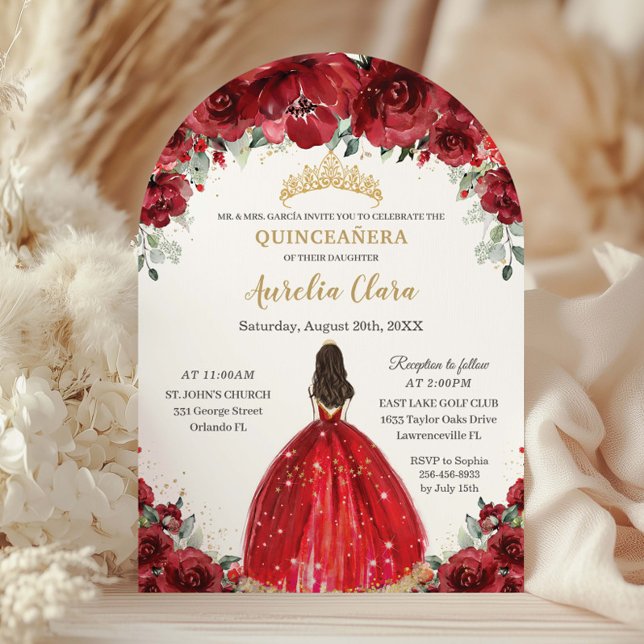 Invitation Chic Quinceañera Rouge Floral Rose Princess Arch (Créateur téléchargé)