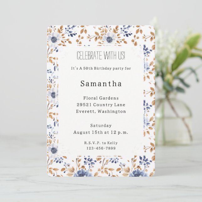 Invitation Chic Romantique Bleu Blanc Floral Anniversaire (Debout devant)