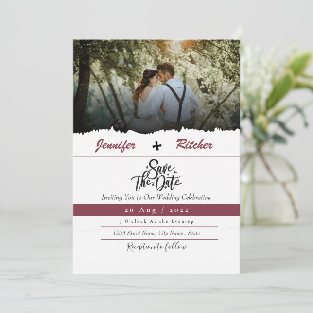 Invitation Chic Rouge Rubis annonce de date, placez votre pho (Debout devant)