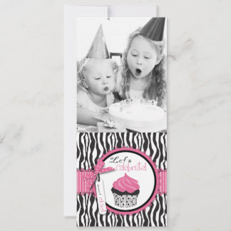Invitation Chic Zebra Print & Cupcake Birthday Modèle photo