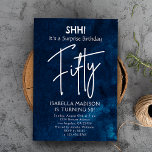Invitation Cinquante | Navy Blue 50th Birthday Surprise Party<br><div class="desc">Cinquante | L'invitation à la fête surprise du 50e anniversaire de la Marine bleue présente un fond d'aquarelle bleu profond,  orné d'éléments textuels blancs sophistiqués transmettant le message "SHH! c'est une fête surprise Cinquante ans." Personnalisez cette invitation en incorporant vos informations et détails uniques.</div>