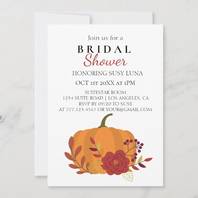 Invitation Citrouille orange de récolte d'automne avec fleurs (Devant)