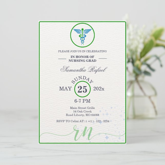 Invitation Classe de finissants en soins infirmiers formels v (Debout devant)