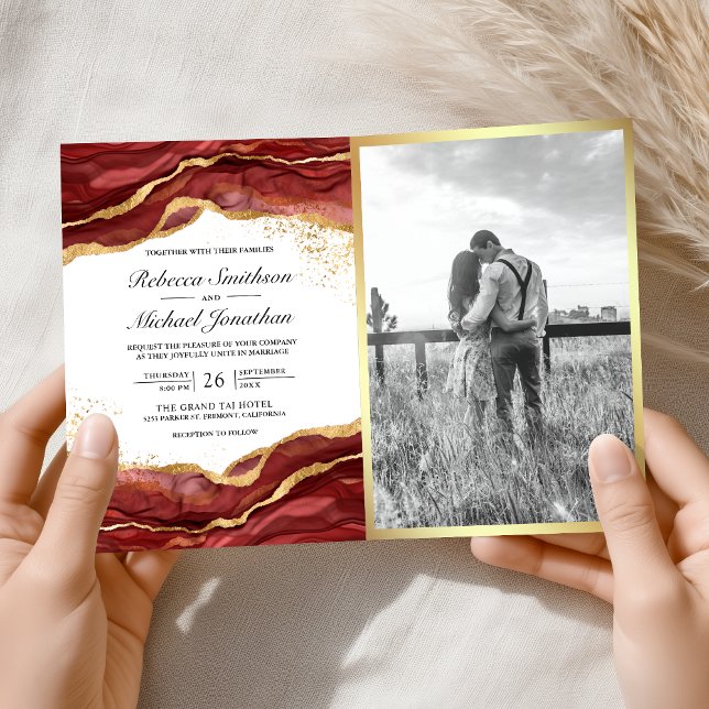 Invitation Code QR de mariage abstrait encre dorée Bourgogne (Créateur téléchargé)