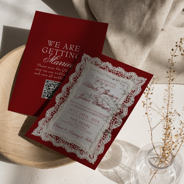 Invitation Code QR de mariage dentelle de Bourgogne Old Money (Créateur téléchargé)