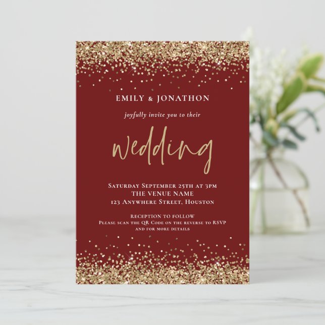 Invitation Code QR Moderne Paillettes Dorées Mariage Bordeaux (Debout devant)