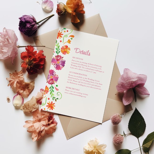 Invitation Coloré mexicain Floral Fiesta Détails du Mariage (Colorful Mexican Floral Fiesta Wedding Details Invitation on a white table with colorful flowers.)