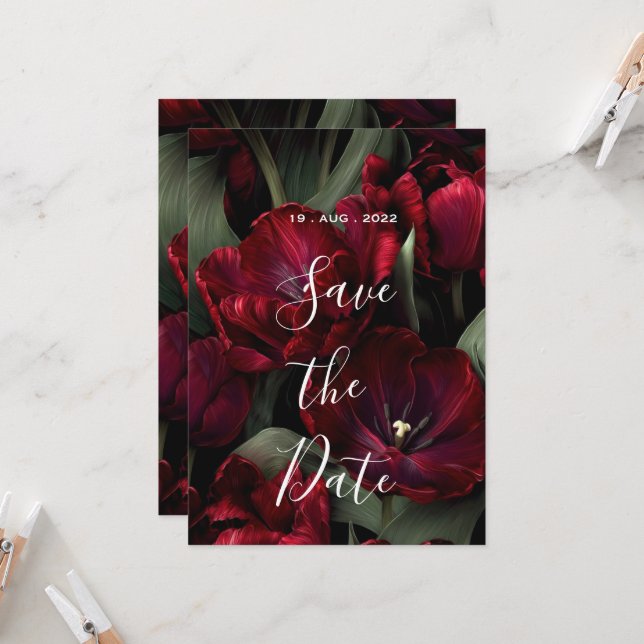 Invitation conception de mariage floral bordeaux mettant en v (Devant/Arrière en situation)