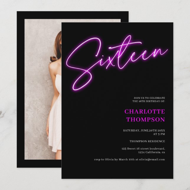 Invitation Cool neon violet script rétro noir photo Sweet 16 (Devant / Derrière)
