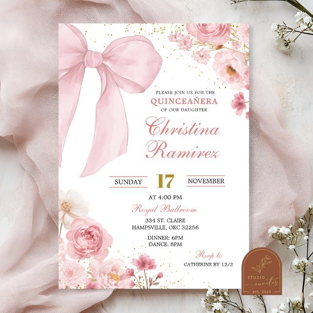 Invitation Coquette Bow rose florale Quinceanera (Créateur téléchargé)