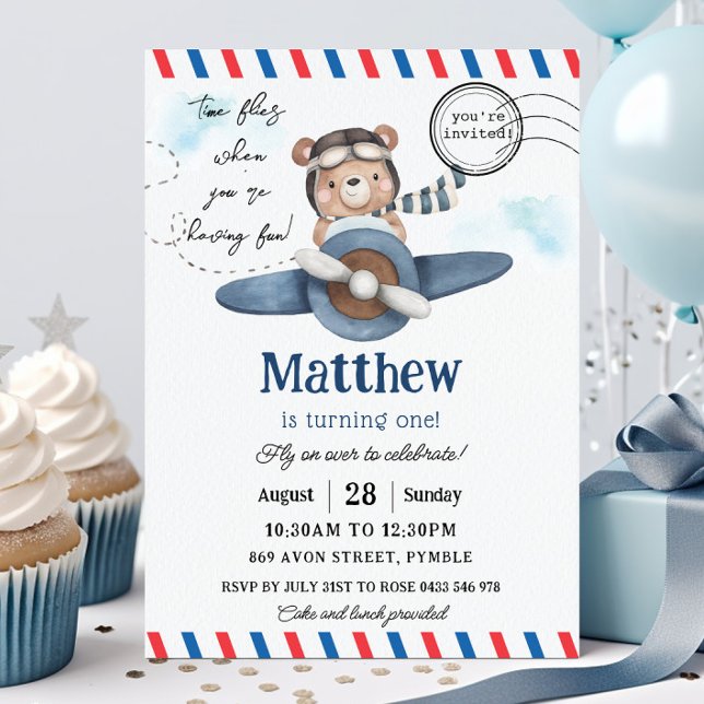 Invitation Coupe Bear Blue Plane Time Vol Un 1er anniversaire (cute bear riding a dusty blue vintage plane 1st birthday party invitation card printed and digital)