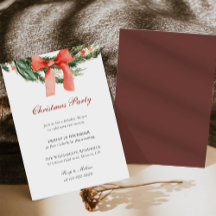 Couronne de pin à ruban rouge pour la fête de Noël