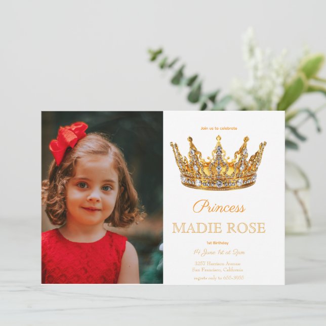 Invitation Couronne de princesse en or photo Conte de fées An (Debout devant)