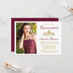 Invitation Couronne dorée élégante moderne Burgundy Quinceane