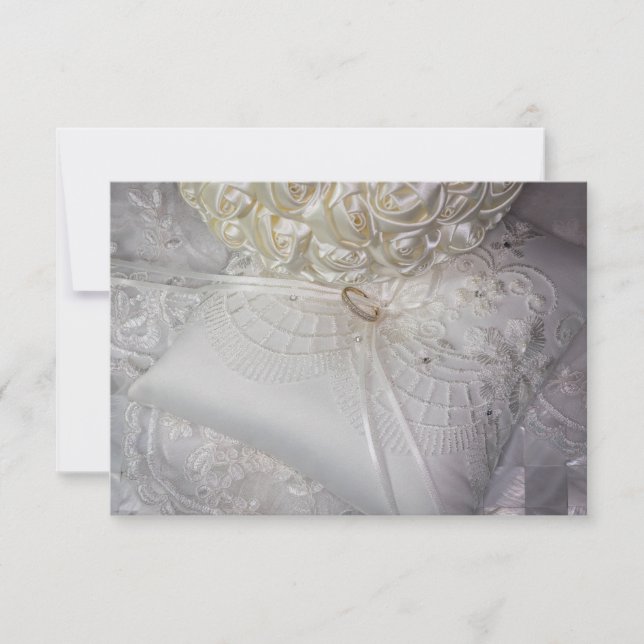 Invitation Coussin porte-alliance avec anneau de mariage sur  (Devant)