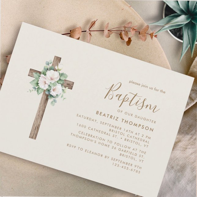 Invitation Cream Flowery Cross Script moderne Baptême (Créateur téléchargé)