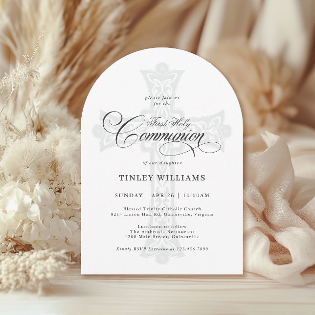 Invitation Croix celtique élégante pour la première communion (Available in both printed and instant download digital formats.)