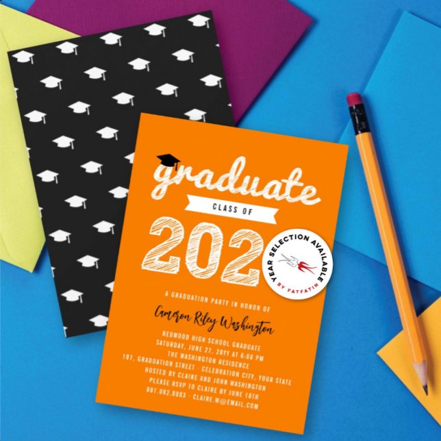 Invitation Croquis Blanc Casquette Gradué Classe De 2025 Grad (2025 White Graduate Sketch On Orange (color is customizable) Graduation Party Invitation @ fatfatin)