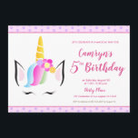 Invitation Cure Unicorn Baby Girl fête son 5ème anniversaire<br><div class="desc">Unicorn est de la rage, l'invitation de ce gamin à la fête d'anniversaire ne fait pas exception. Personnalisez et customisez l'invitation de votre petite fille à l'occasion de son 5e anniversaire, avec ma jolie illustration de la licorne aux cheveux arc-en-ciel. Avec des motifs de fleurs violettes et un arrière -...</div>