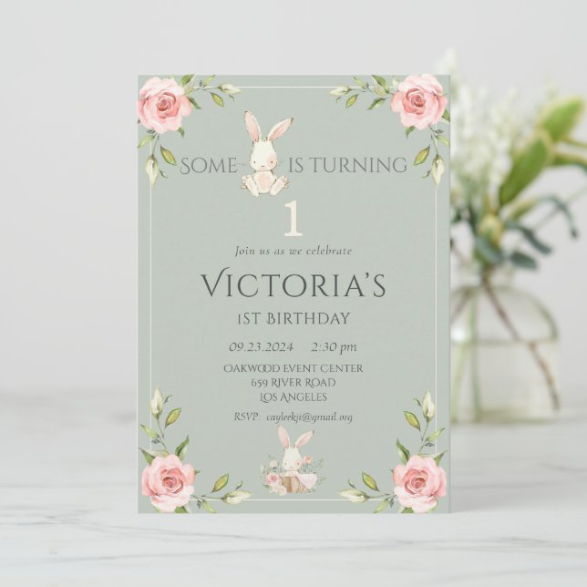 Invitation Cute Bunny 1er anniversaire Green Party (Debout devant)