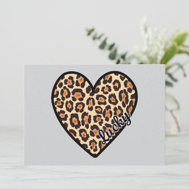 Invitation Cute Leopard Heart Saint Valentin cadeau (Debout devant)