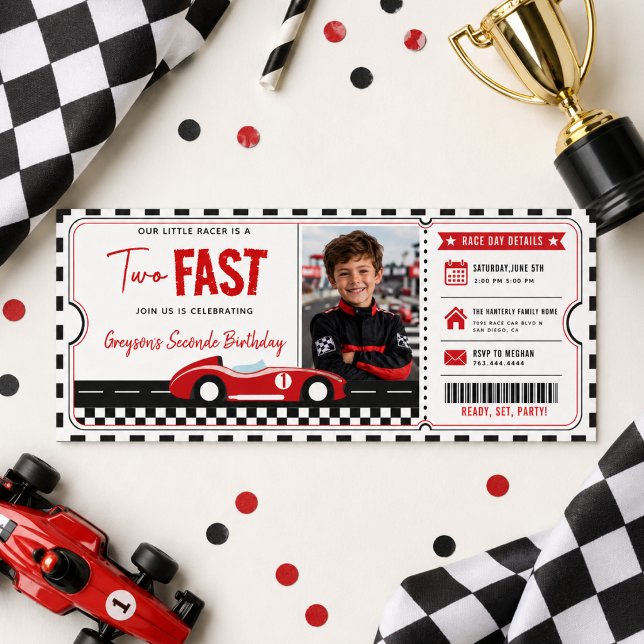 Invitation d'anniversaire 2 ans pour un garçon ave (Two Fast Race Car Boy 2nd Birthday Party Ticket Invitation
)