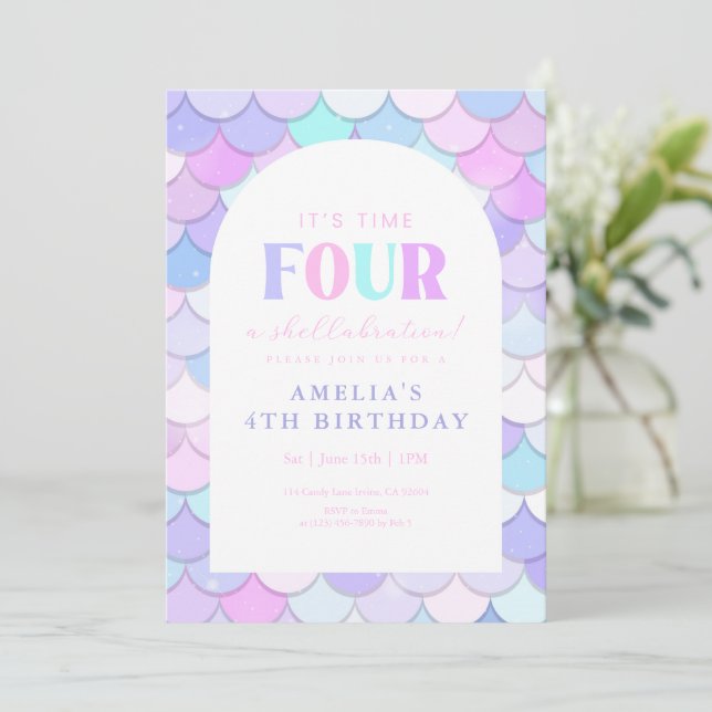 Invitation d'anniversaire 4 ans Sirène Rose  (Debout devant)