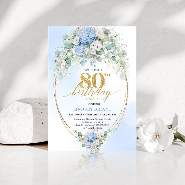 Invitation d'anniversaire 80 ans Hydrangea Bleu In (Timeless Blue Hydrangea Gold 80th Birthday Invite)