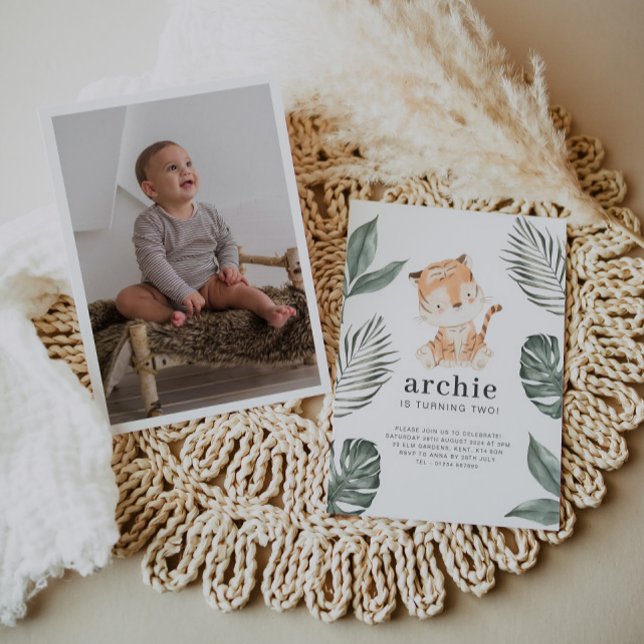 Invitation d'anniversaire avec photo de tigre (Créateur téléchargé)