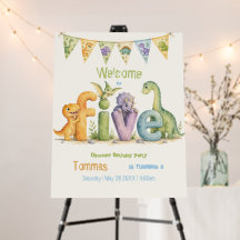 Invitation d'anniversaire avec un thème de dinosau