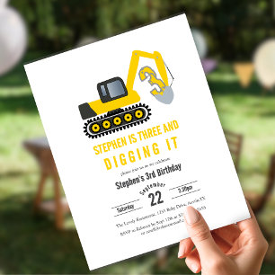 Invitation d'anniversaire Budget Trois & Digging i