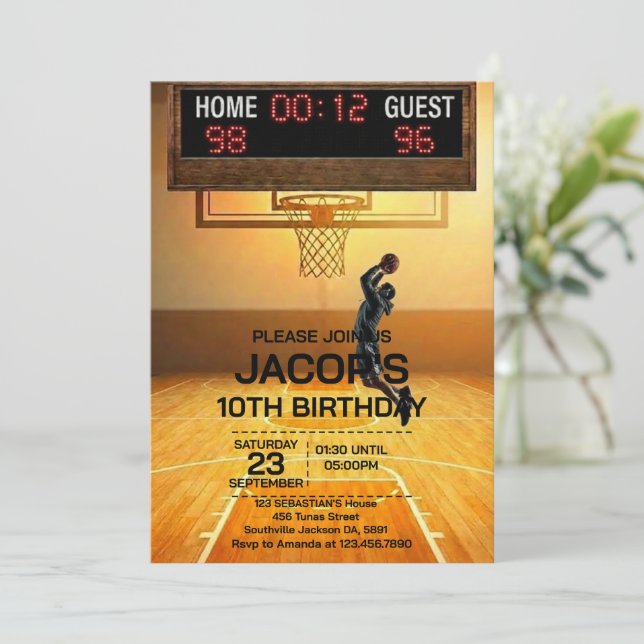 Invitation d'anniversaire de basketball tout âge (Debout devant)