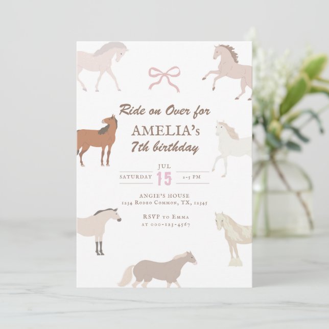 Invitation d'anniversaire de cheval Fête de poney  (Debout devant)