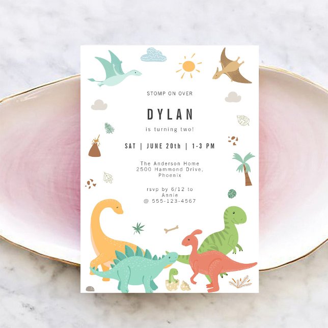 Invitation d'anniversaire de dinosaure pour enfant (Créateur téléchargé)
