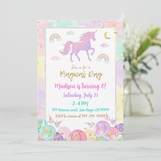 Invitation d'anniversaire de fée fête magique et f (Debout devant)