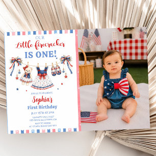 Invitation d'anniversaire de fille en vêtements ro