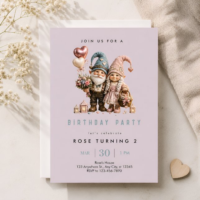 Invitation d'anniversaire de Gnome Rose Fantaisist (Créateur téléchargé)